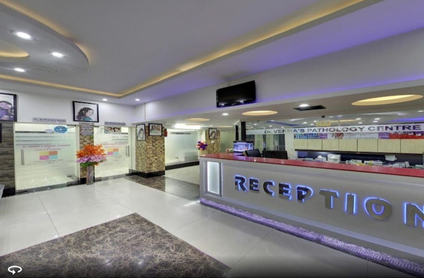 Dental Clinic reception image